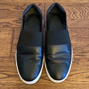 Vince black sneakers. Excellent condition, with slight creasing on the leather.